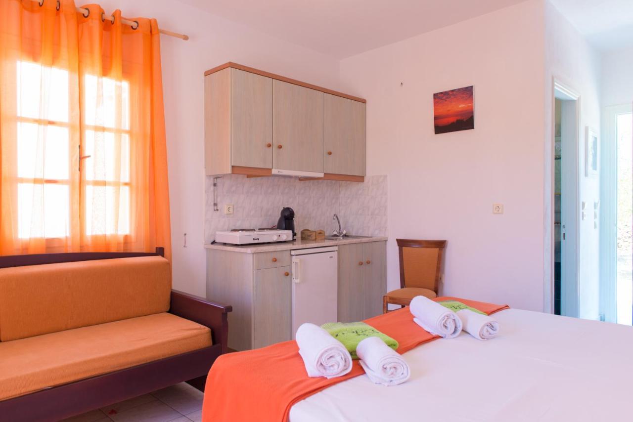 Edem Hotel Platis Gialos  Exterior photo